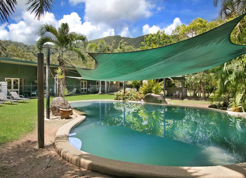 Pool Foto