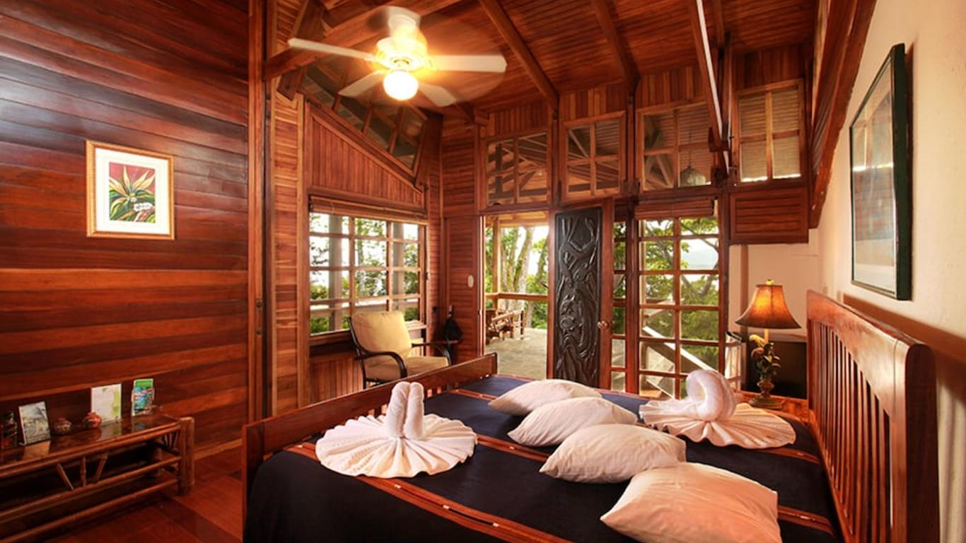 Aguila de Osa Rainforest & Marine Adventure Lodge