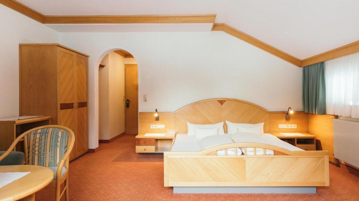 Hotel Weisseespitze