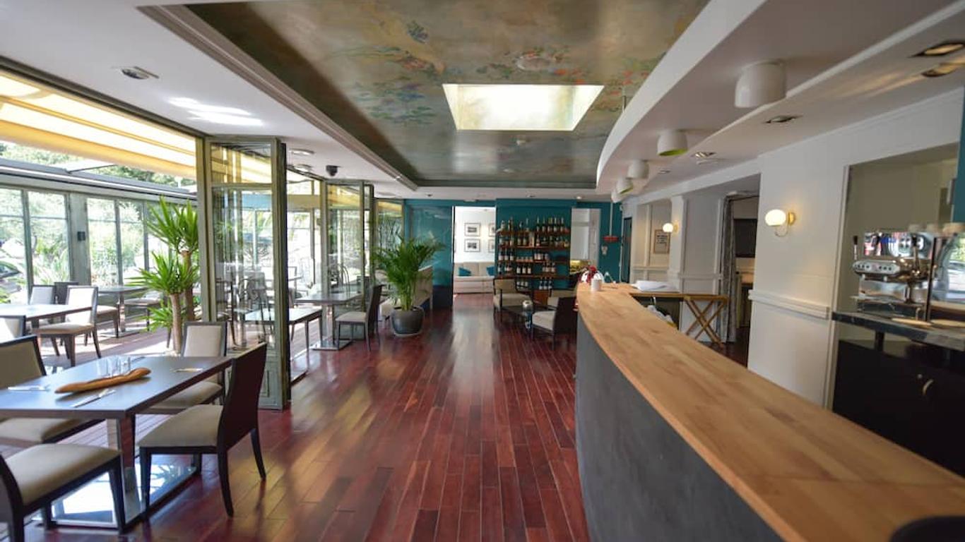 Hotel Restaurant La Villa Arena