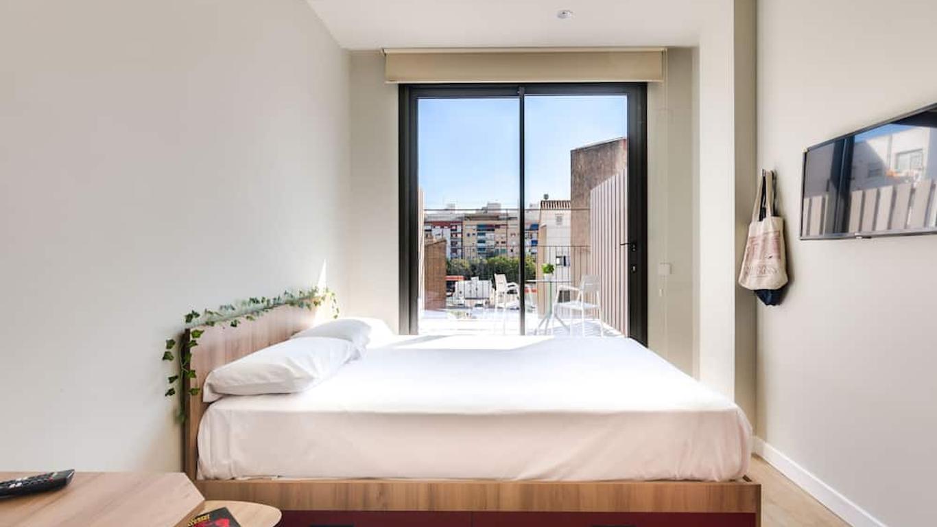 Livensa Living Studios - Valencia Viveros