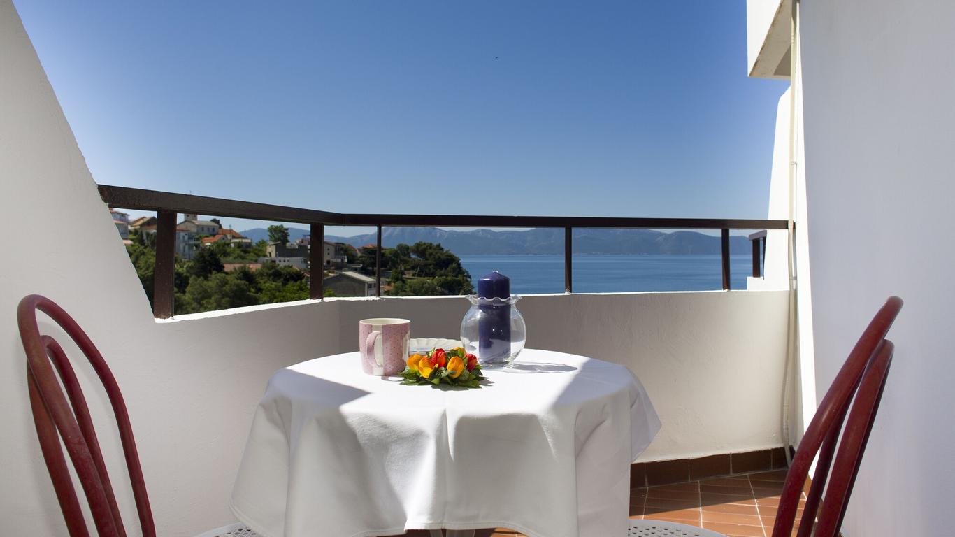 Hotel Laguna