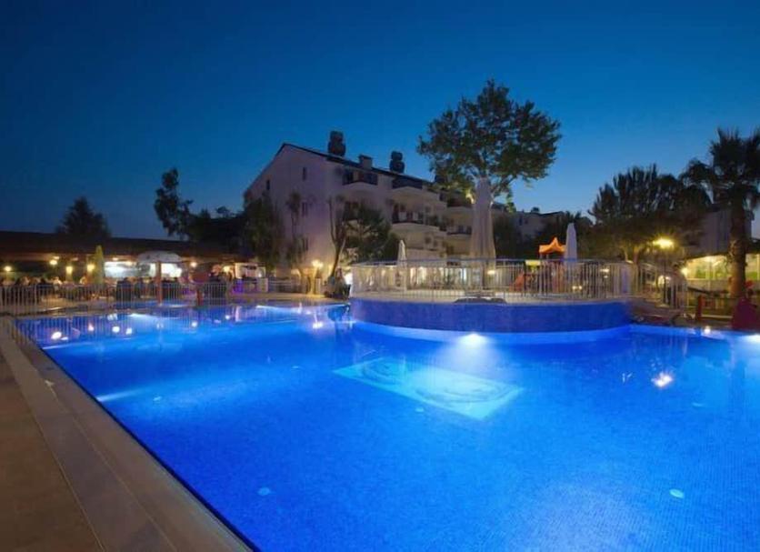 Pool Foto