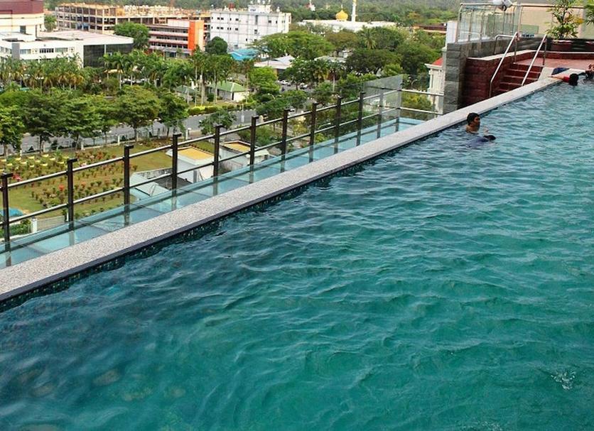 Pool Foto