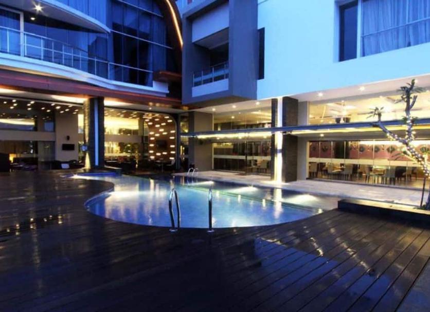 Pool Foto