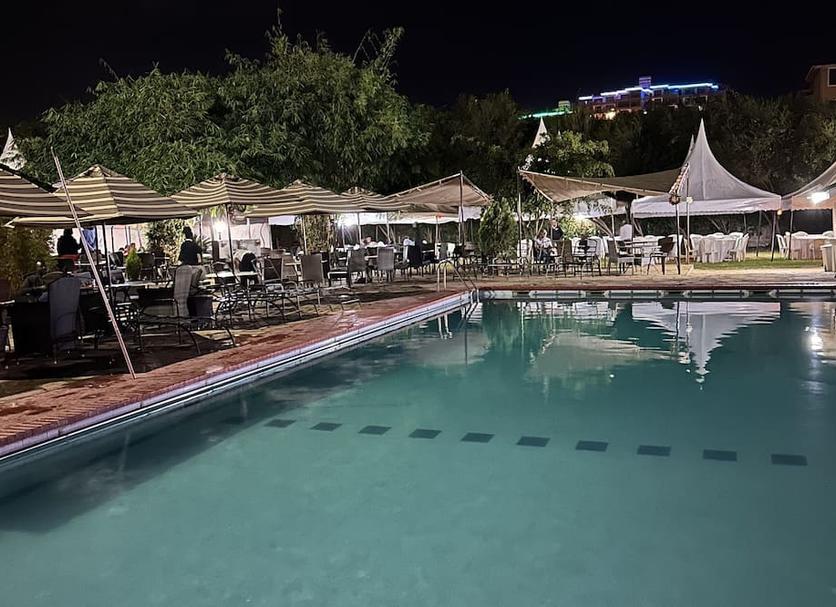 Pool Foto