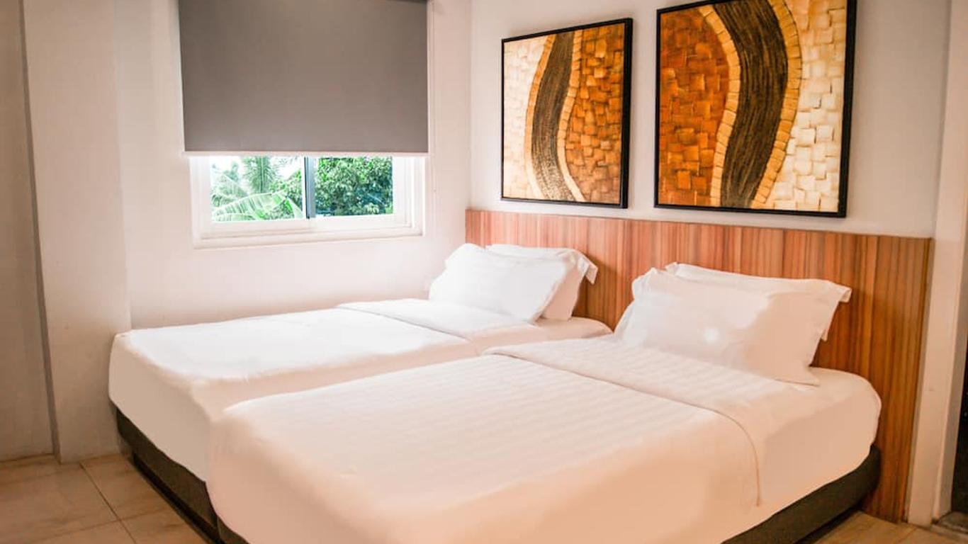 Z Pad Residences