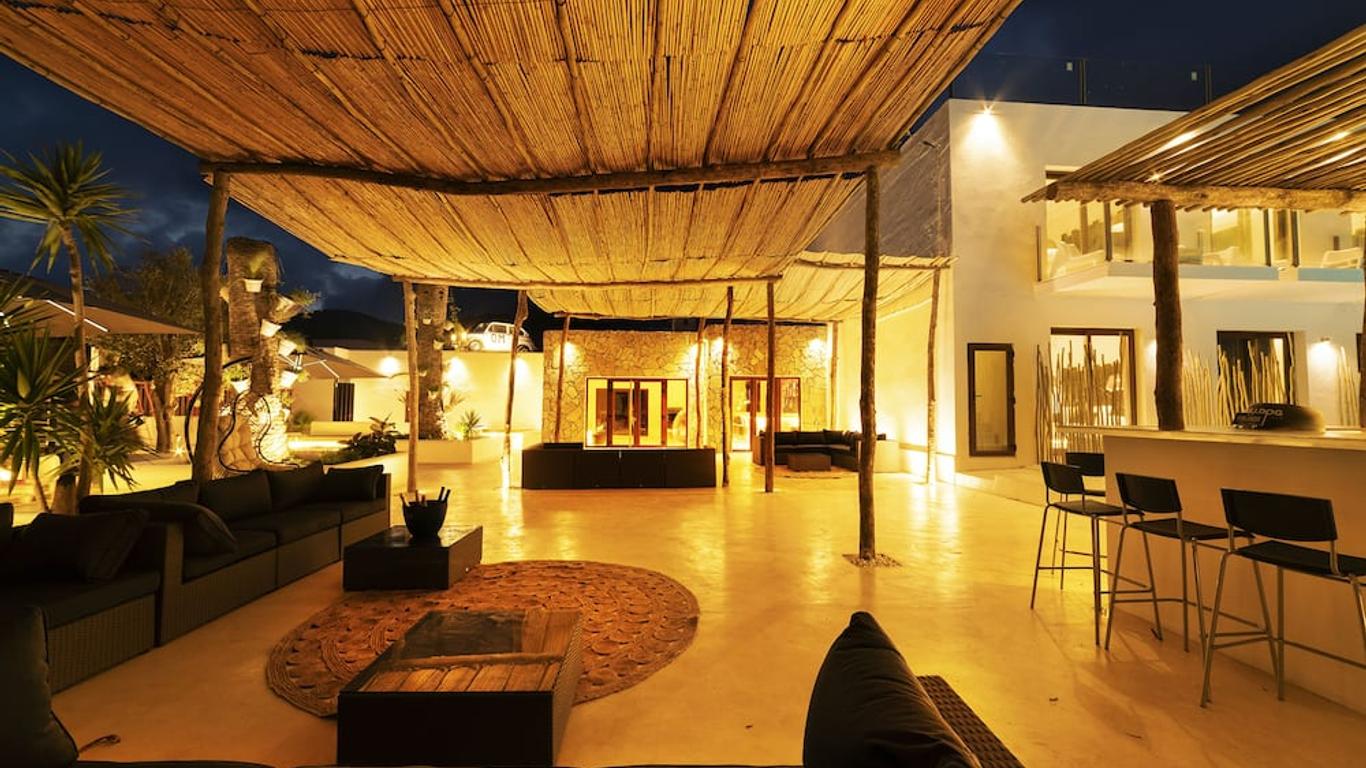 Paiise Hotels