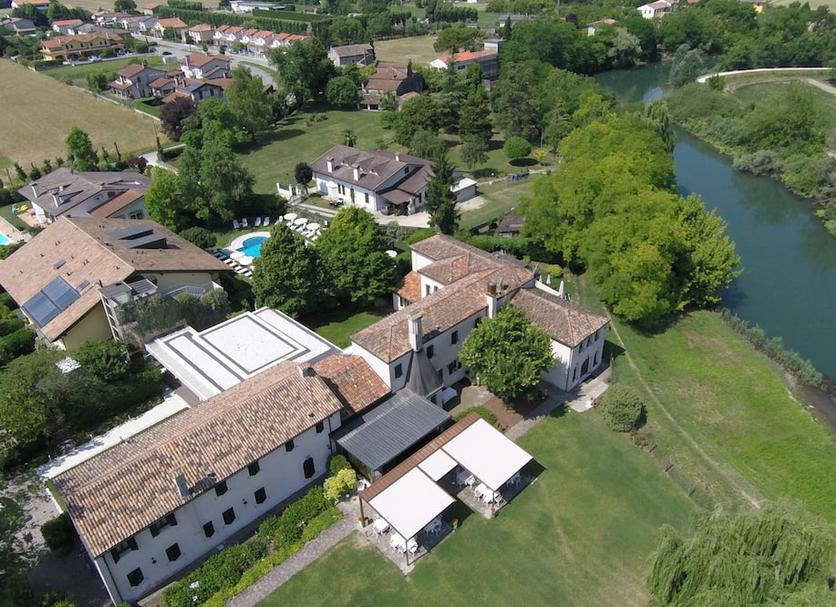 Vista exterior Foto