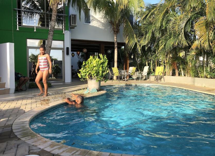 Pool Foto