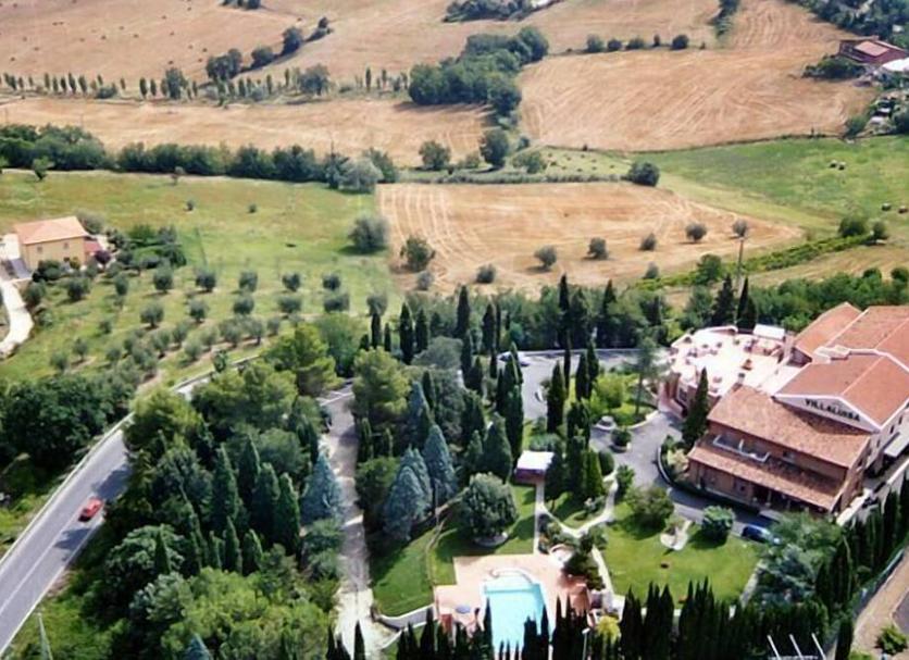 Vista exterior Foto