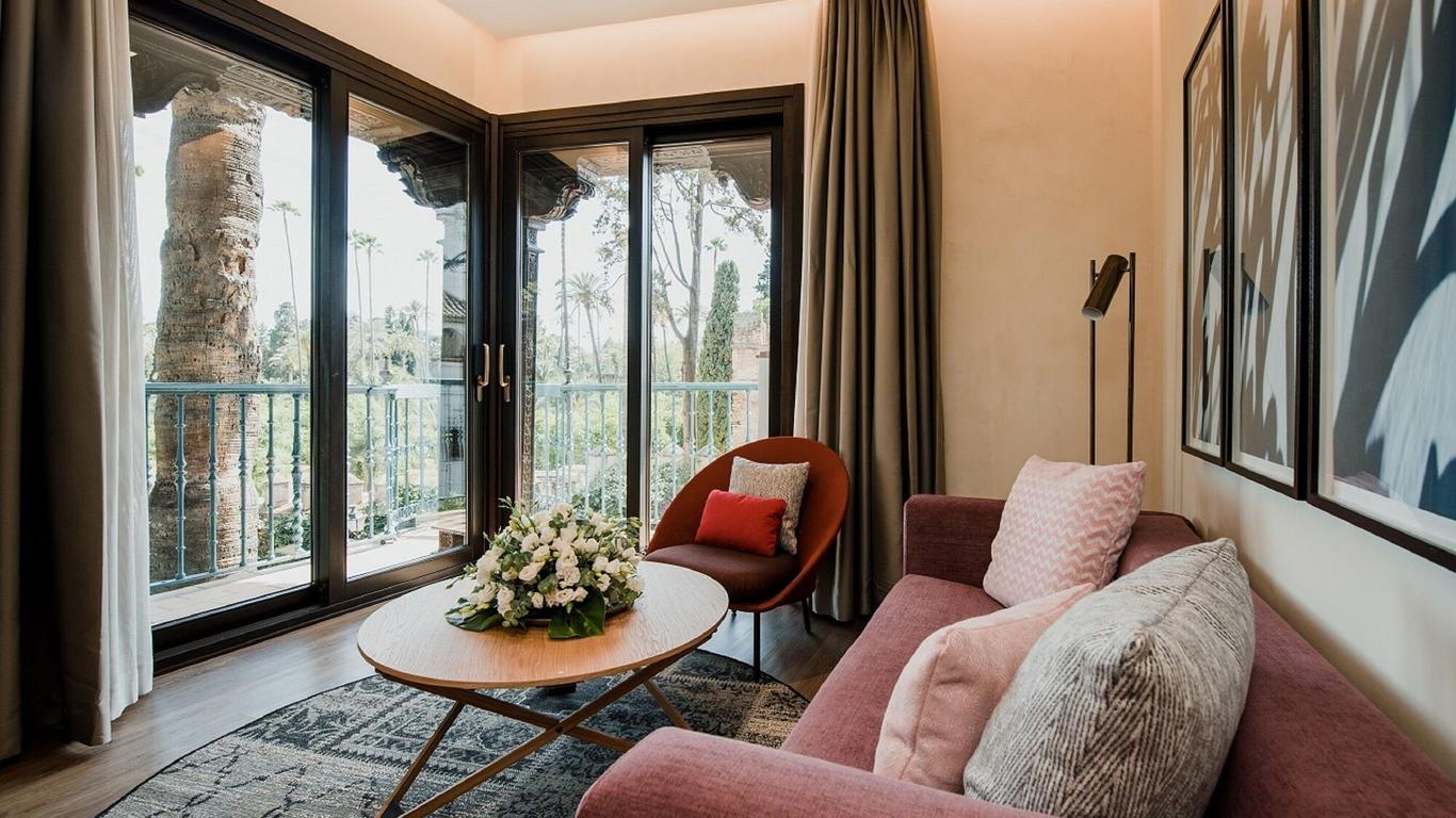 Suites Murillo Plaza Sta. Cruz