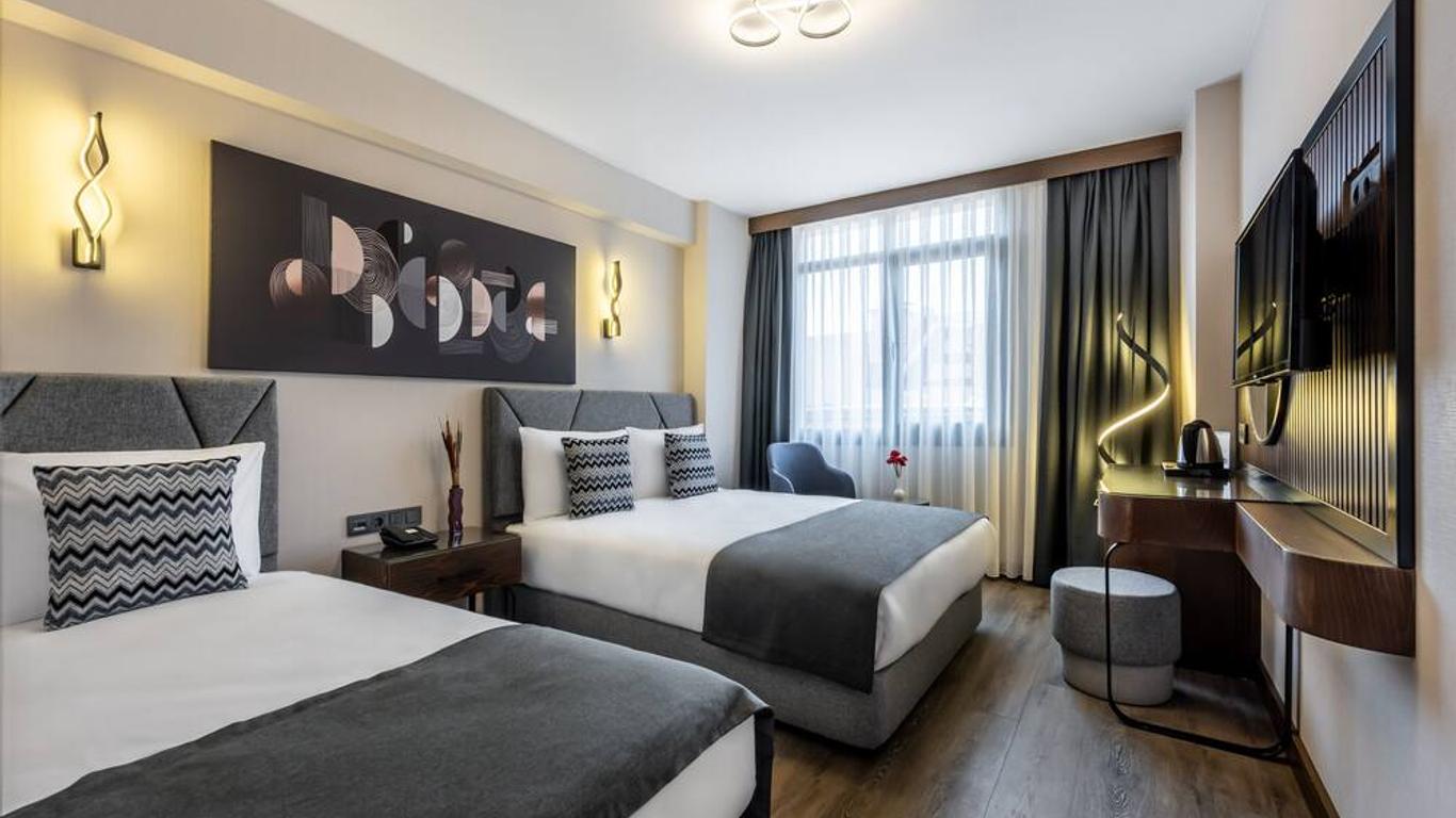 Bristol Hotel
