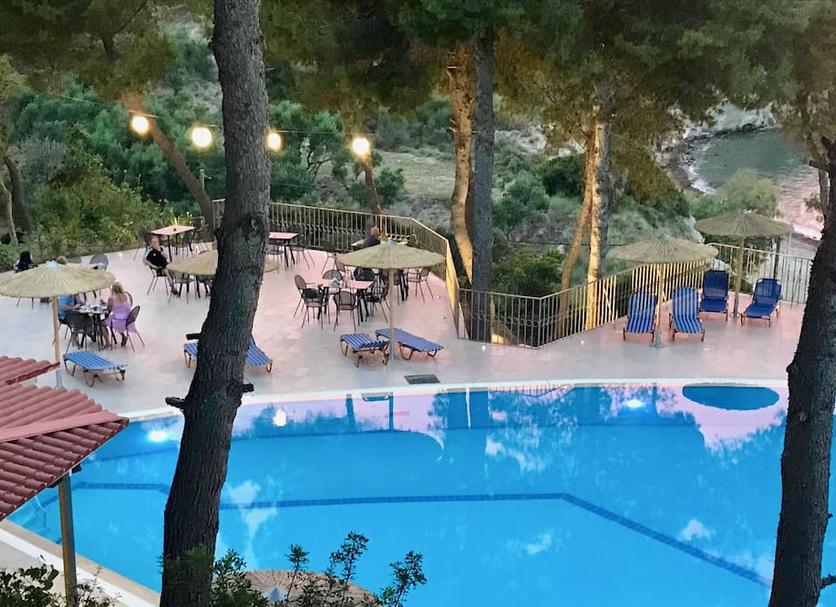 Pool Foto