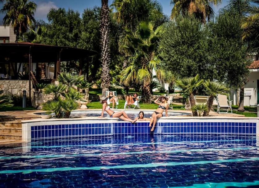 Pool Foto