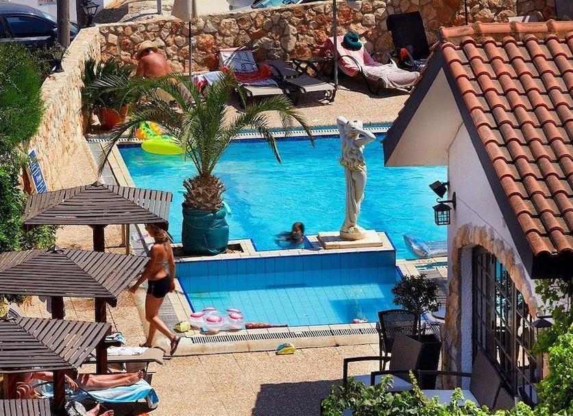 Pool Foto