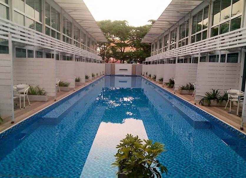Pool Foto