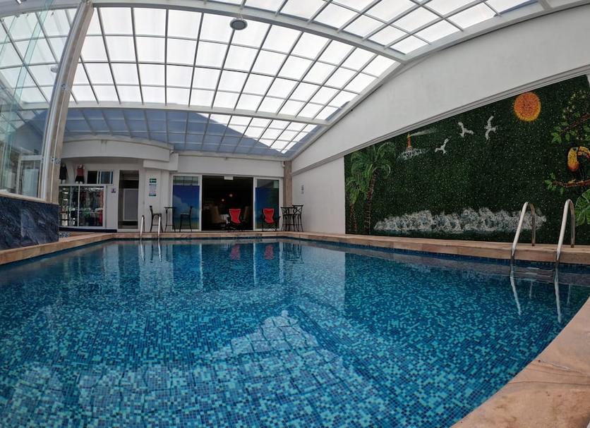 Pool Foto