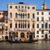 Edifici
