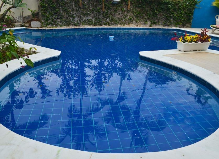 Pool Foto