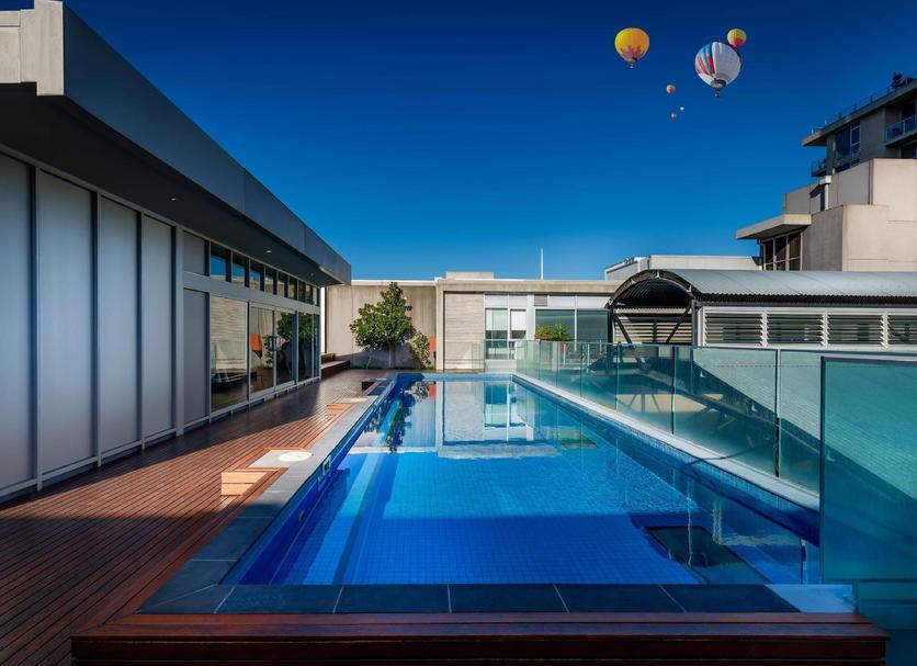 Pool Foto