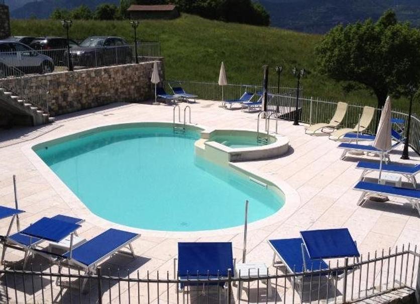 Pool Foto