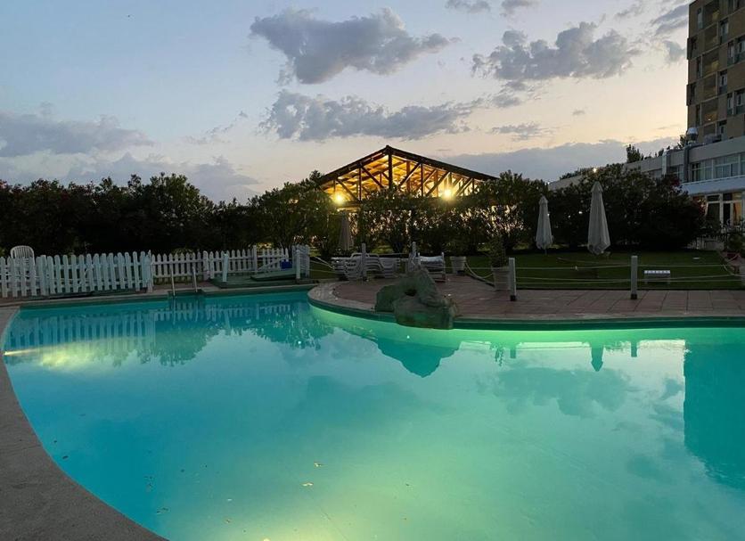 Pool Foto