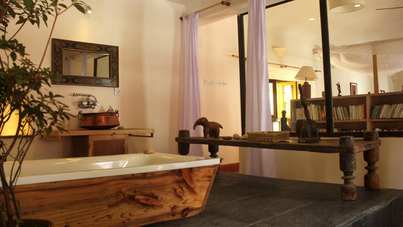 3 Rooms by Pauline