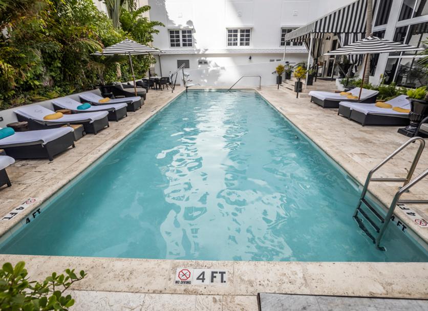Pool Foto